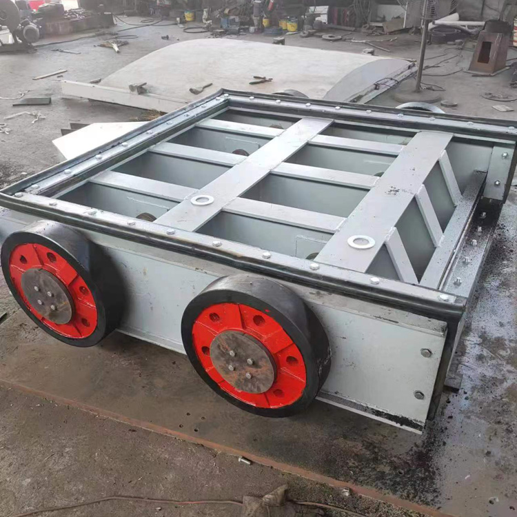 鋼制閘門(mén) 鋼制閘門(mén)